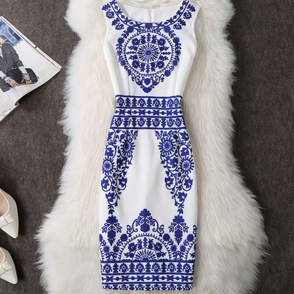 Boutique Dresses & Skirts - 🎊🎉Host Pick🎉🎊Princess Kate Retro Dress FIRM